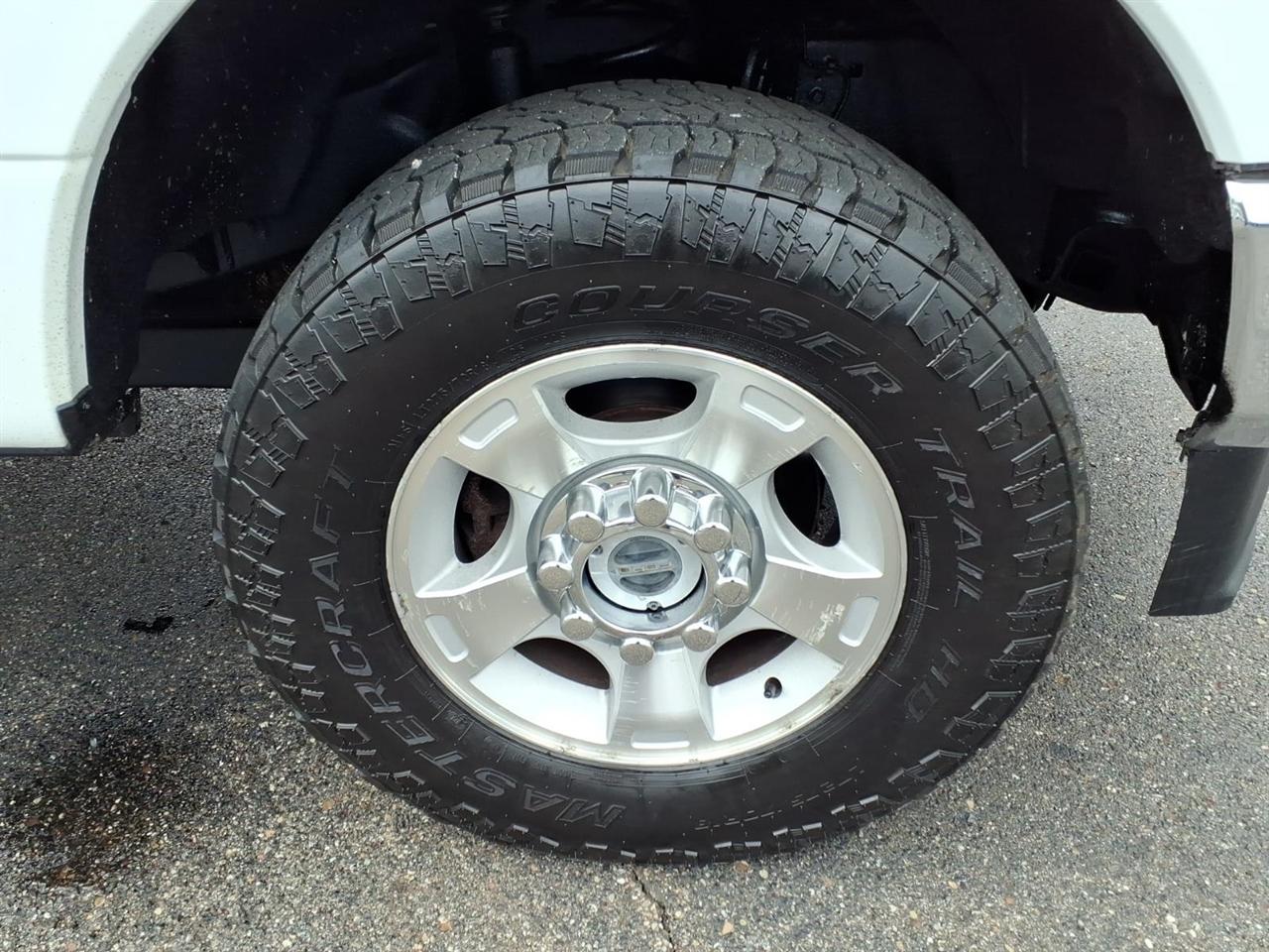 Ford Super Duty F-250 SRW Lariat 4WD SuperCab 8' Box 2022