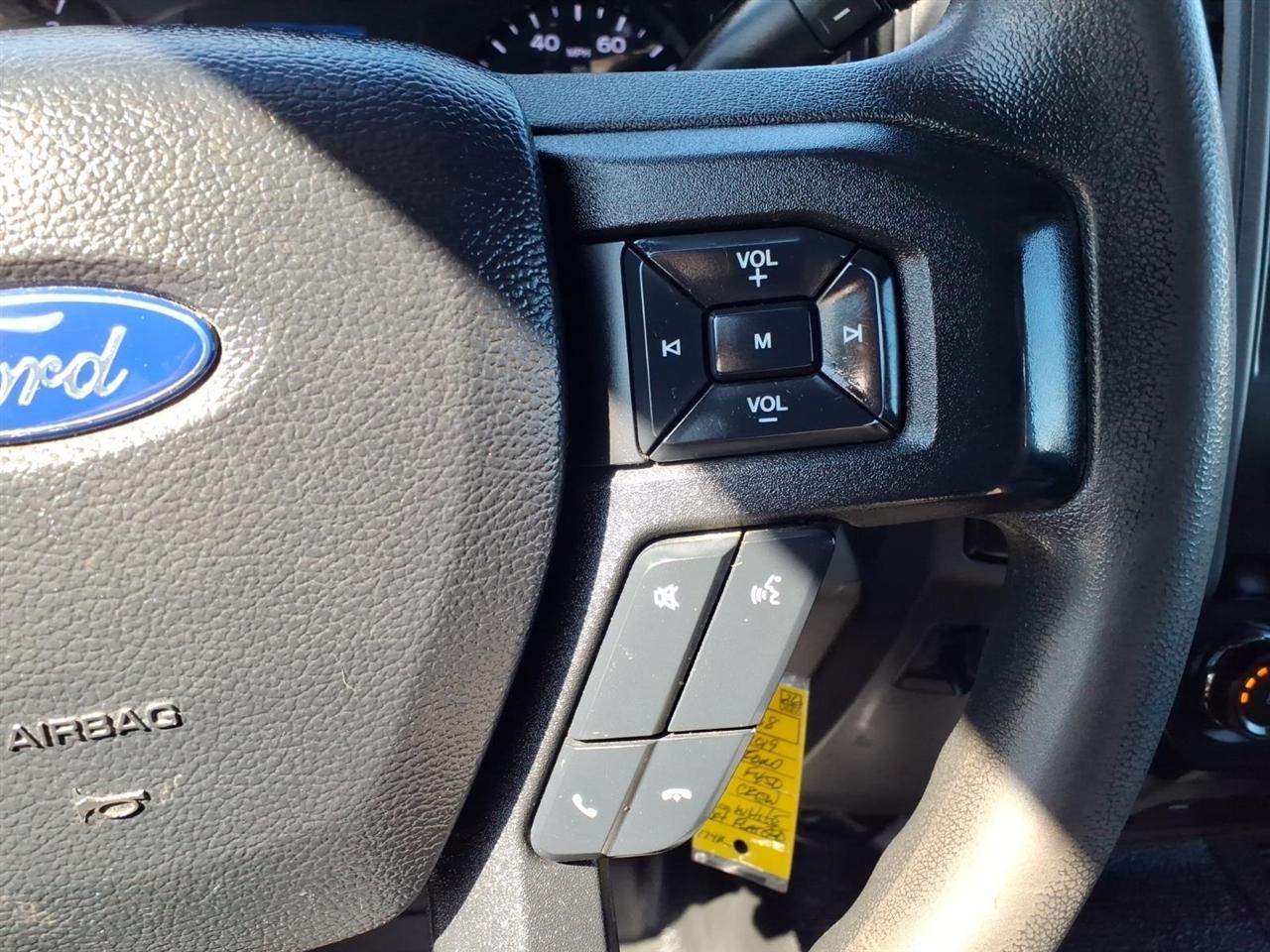 Ford Super Duty F-450 DRW Lariat 4WD Crew Cab 179" WB 60" CA 2019