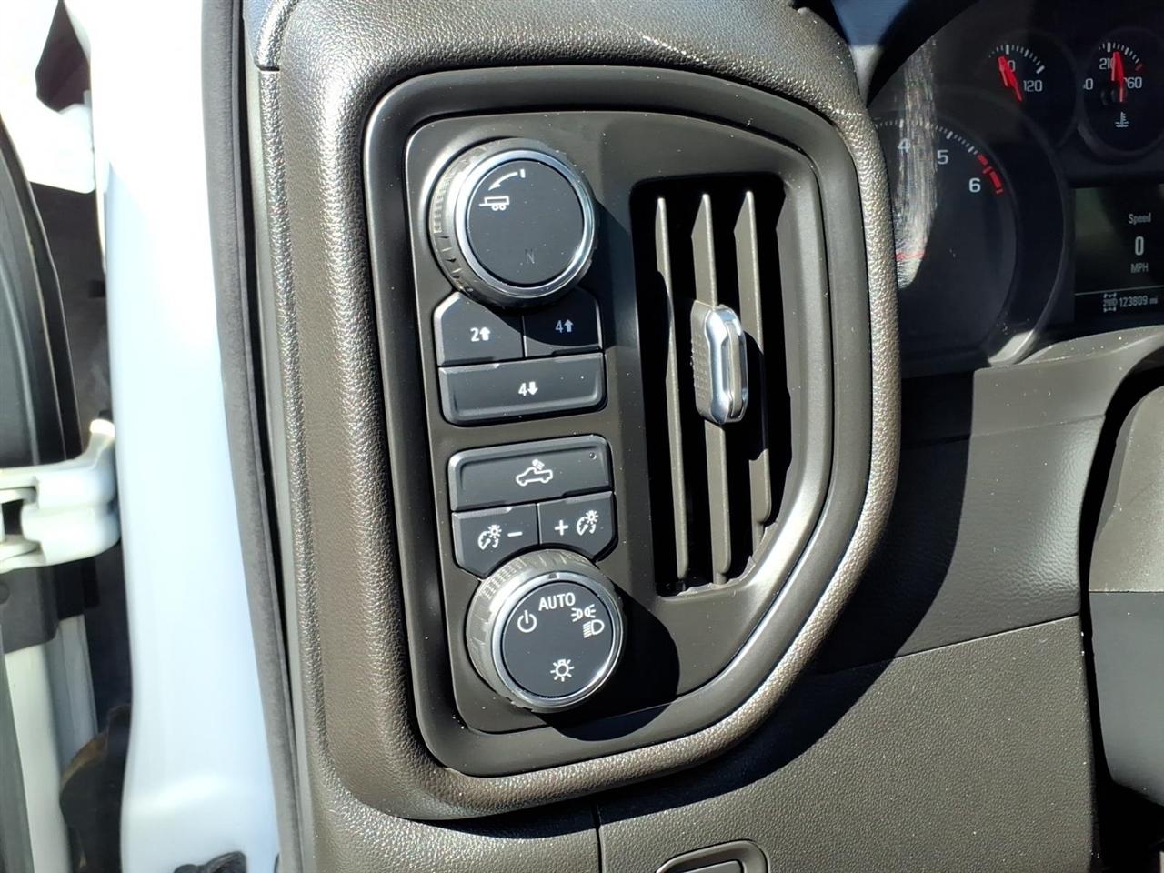 Chevrolet Silverado 2500HD 4WD Crew Cab 172" Work Truck 2021