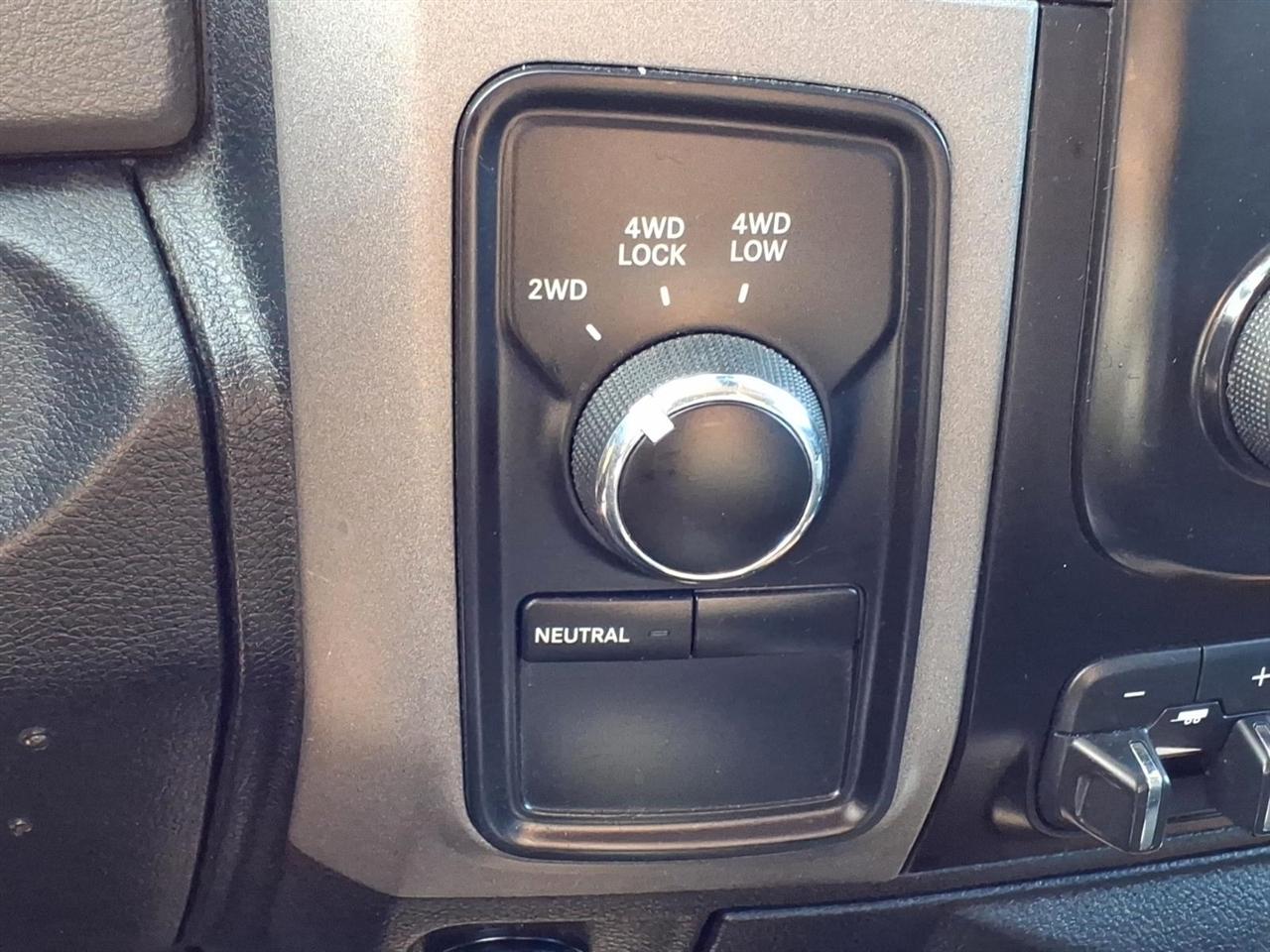 RAM 2500 4WD Crew Cab 169" Tradesman 2014