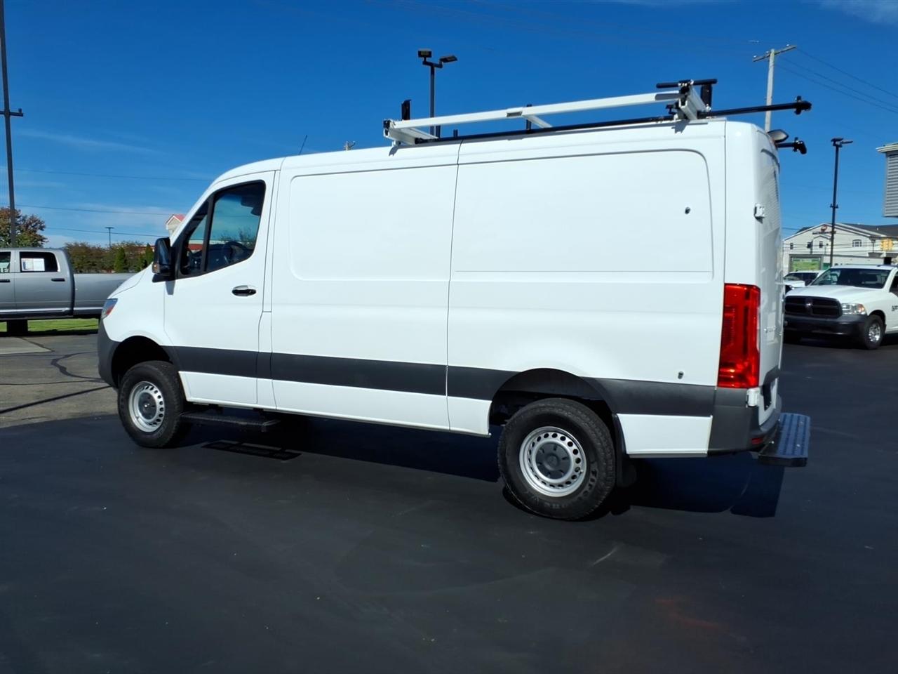 Mercedes-Benz Sprinter Cargo Van 2500 Standard Roof I4 Diesel HO 144" AWD 2025