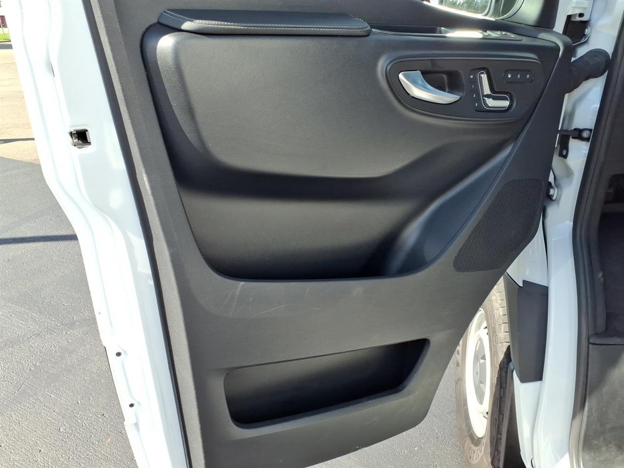 Mercedes-Benz Sprinter Cargo Van 2500 Standard Roof I4 Diesel HO 144" AWD 2025