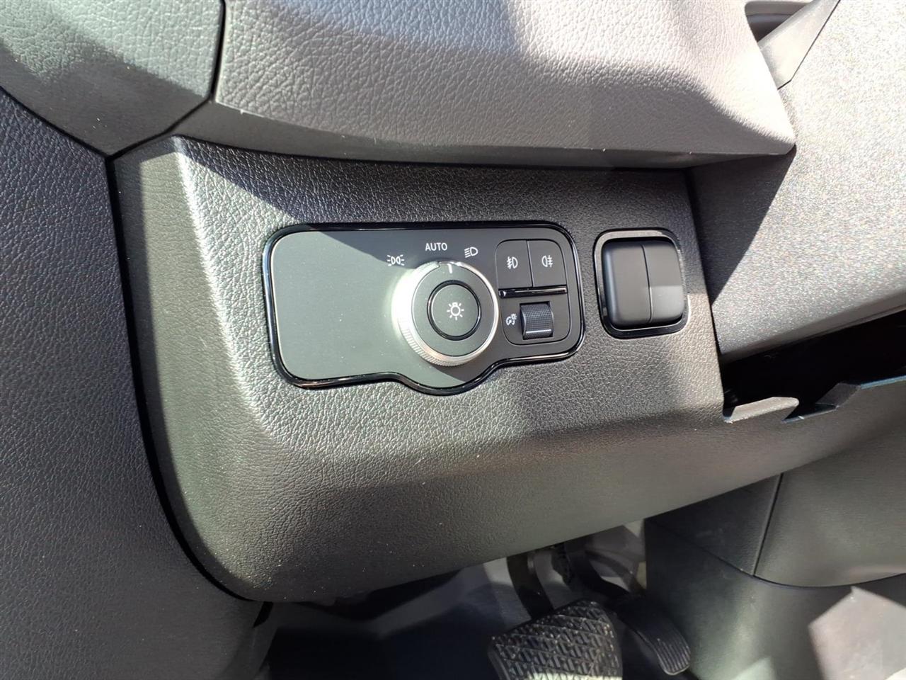 Mercedes-Benz Sprinter Cargo Van 2500 Standard Roof I4 Diesel HO 144" AWD 2025
