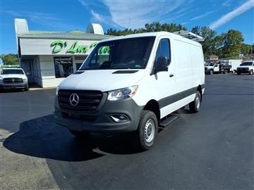 2025 Mercedes-Benz Sprinter Cargo Van 2500 Standard Roof I4 Diesel HO 144" AWD