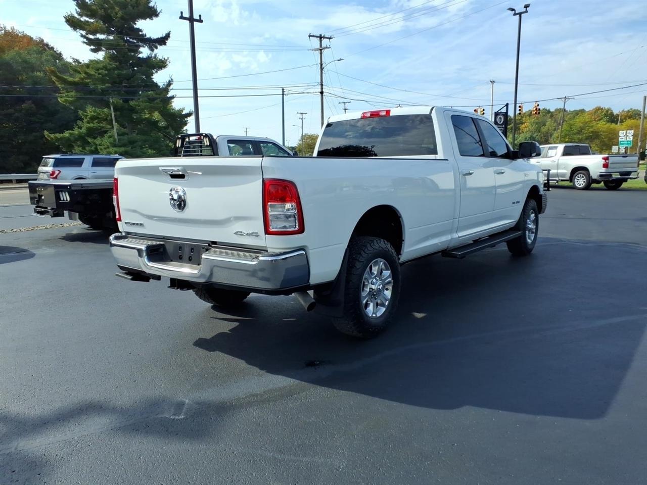 RAM 2500 Big Horn 4x4 Crew Cab 8' Box 2019