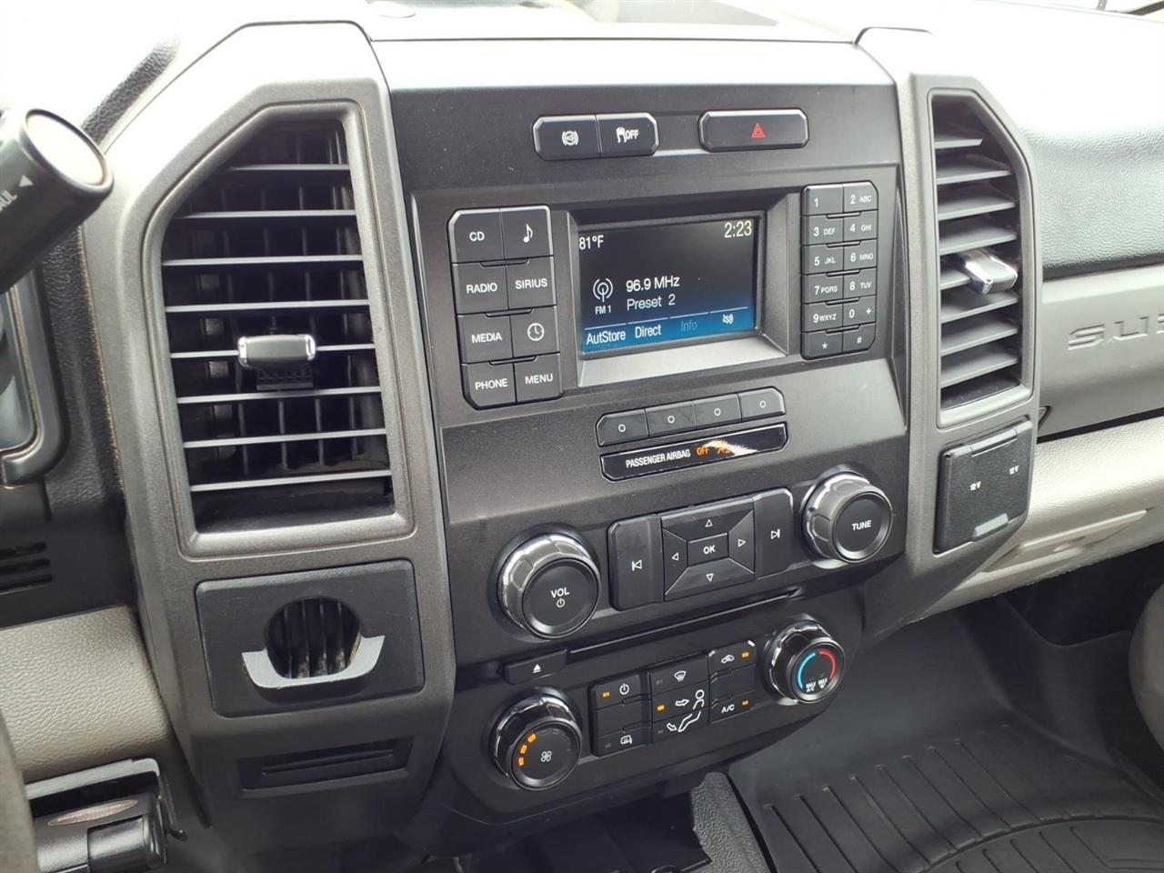 Ford Super Duty F-450 DRW XL 4WD SuperCab 192" WB 84" CA 2018