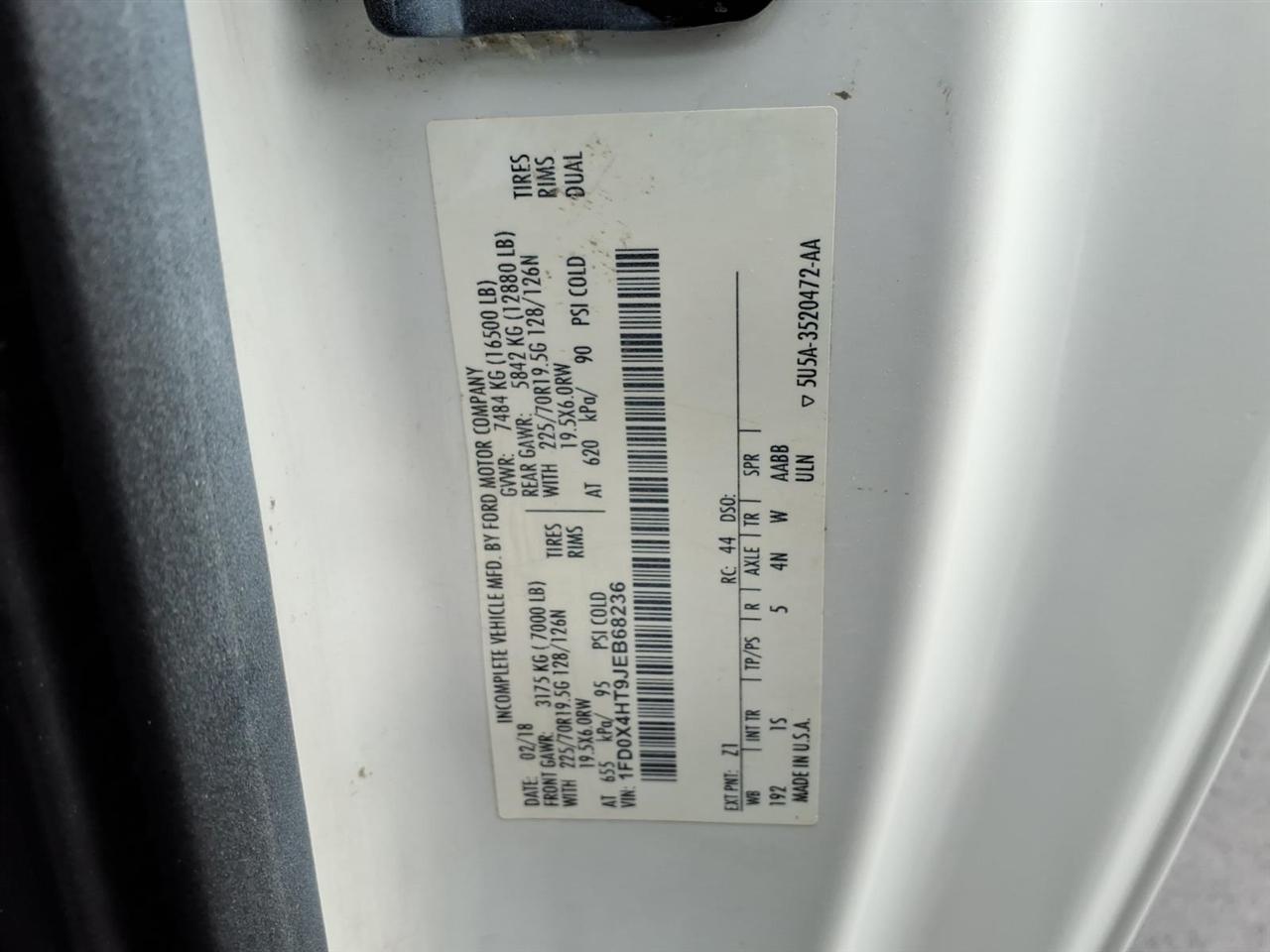 Ford Super Duty F-450 DRW XL 4WD SuperCab 192" WB 84" CA 2018