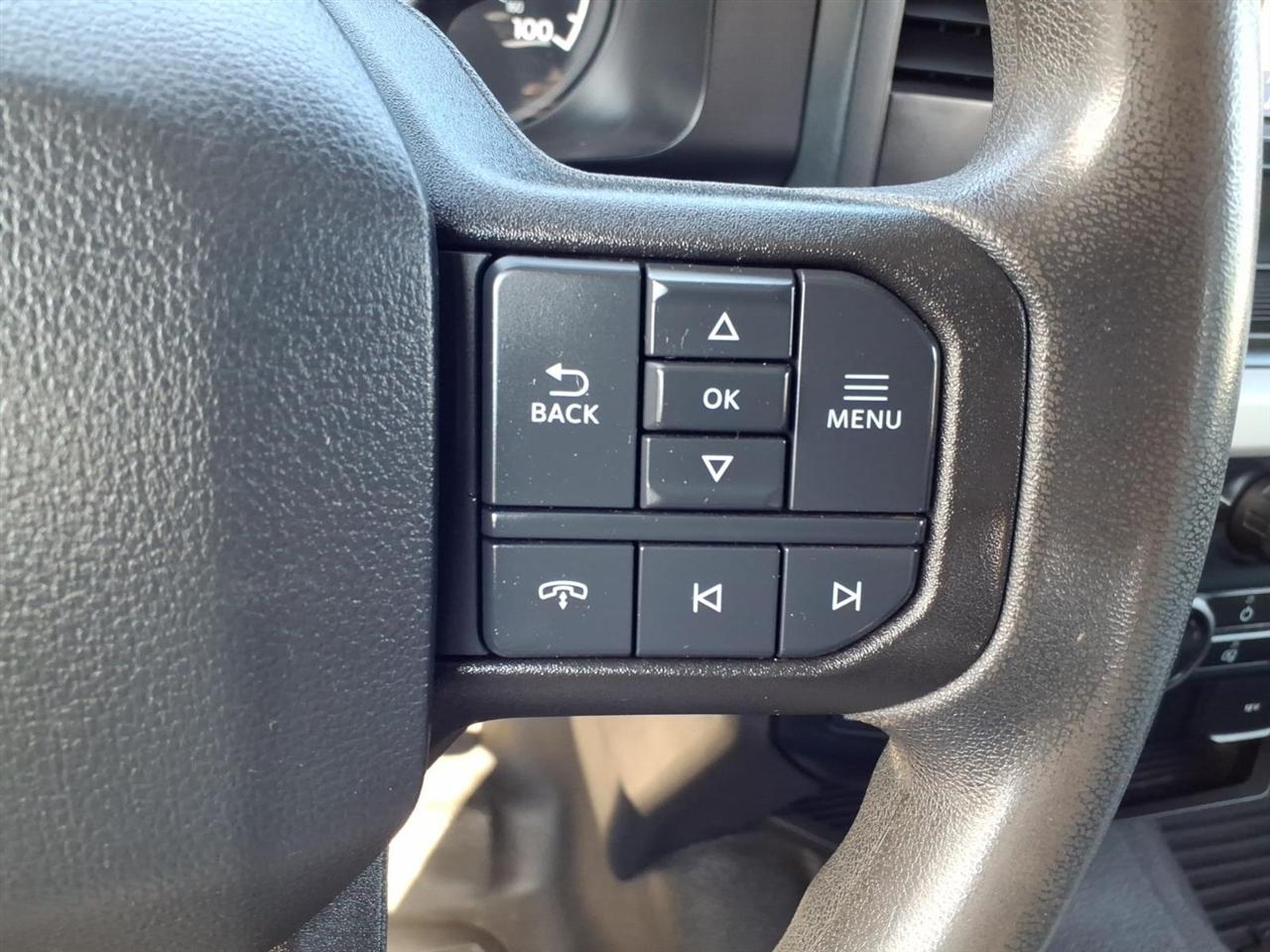 Ford Super Duty F-250 SRW XL 4WD Crew Cab 8' Box 2023