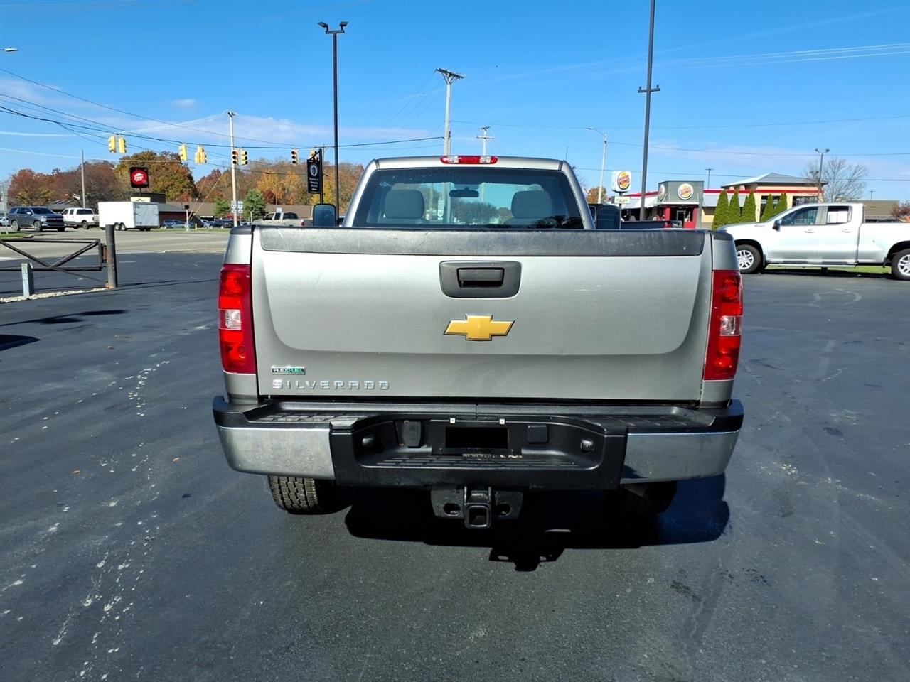 Chevrolet Silverado 2500HD 4WD Reg Cab 133.7" Work Truck 2012