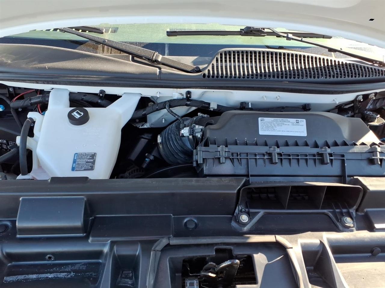 Chevrolet Express Commercial Cutaway 3500 Van 139" 2022