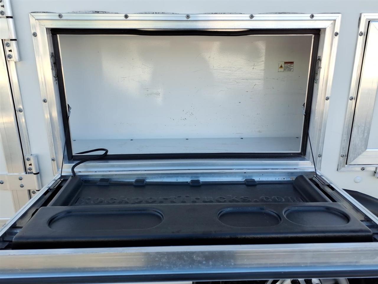 Chevrolet Express Commercial Cutaway 3500 Van 139" 2022