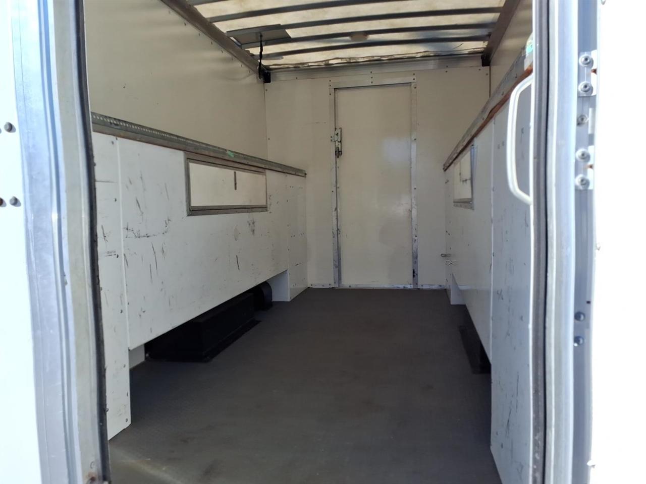 Chevrolet Express Commercial Cutaway 3500 Van 139" 2022