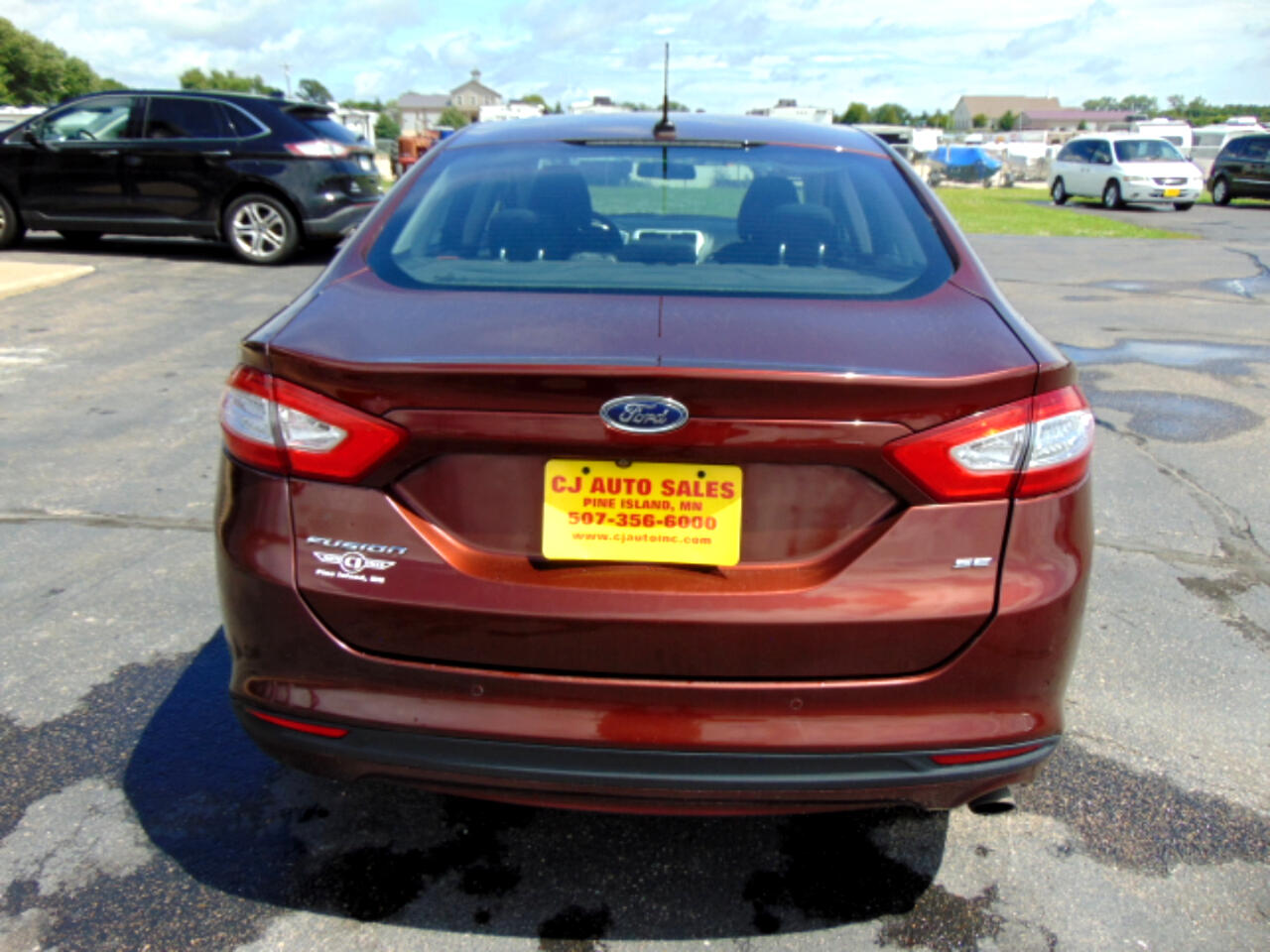 2016 Ford Fusion SE photo 3