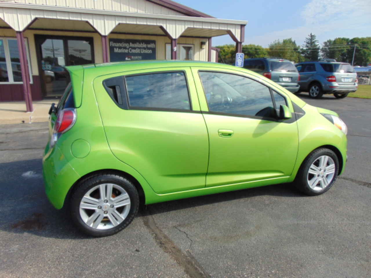 2014 Chevrolet Spark 1LT photo 2
