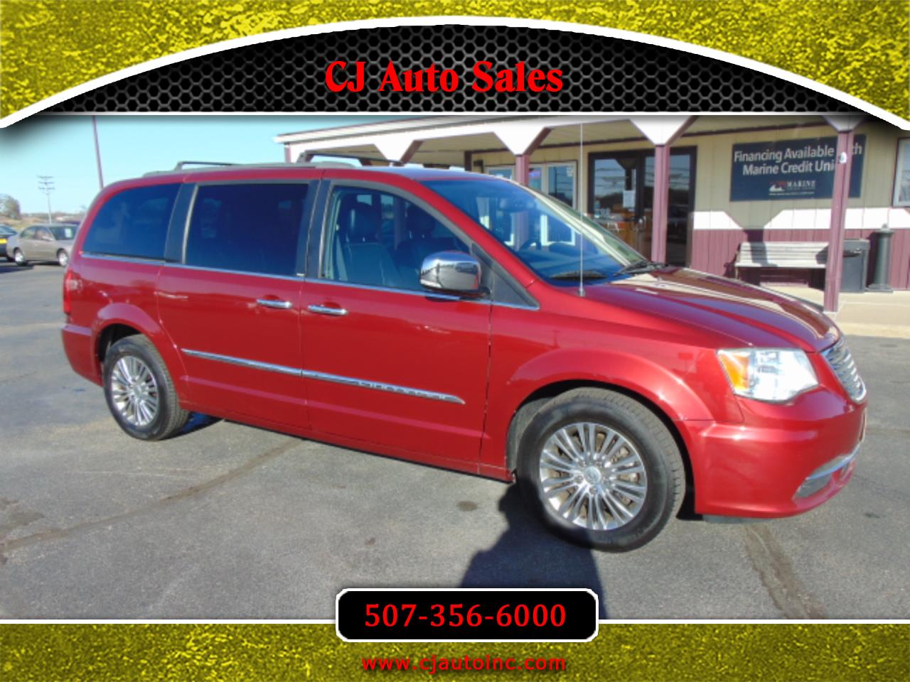 2014 Chrysler Town & Country Touring-L