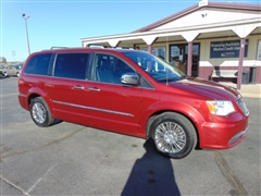 2014 Chrysler Town & Country 