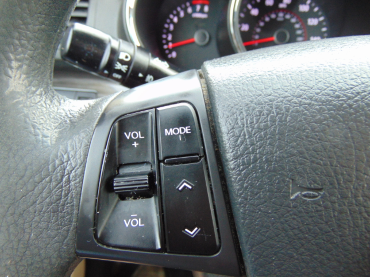 Kia Sorento LX 2WD 2013