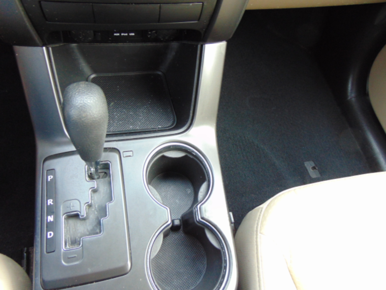 Kia Sorento LX 2WD 2013