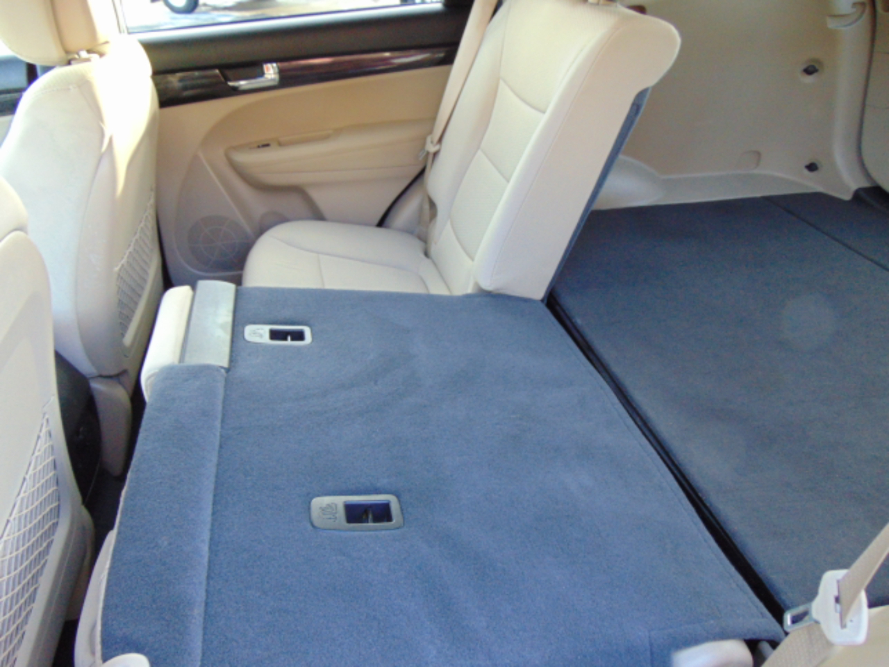 Kia Sorento LX 2WD 2013