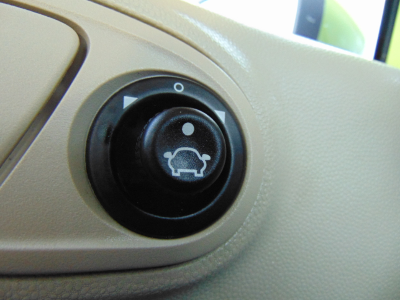 Ford Fiesta SE Hatchback 2012