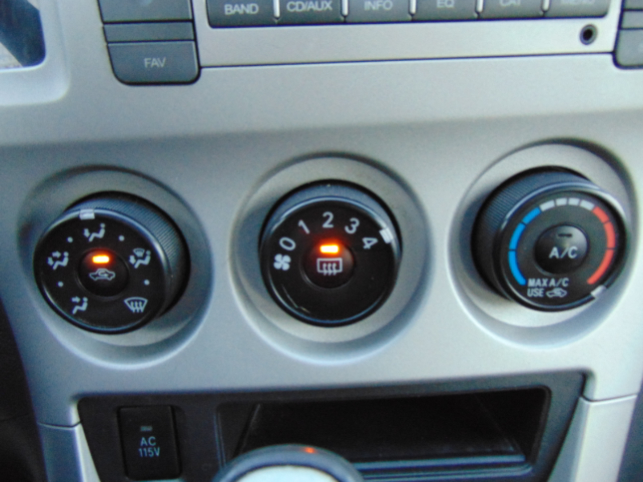 Pontiac Vibe 2.4L 2009