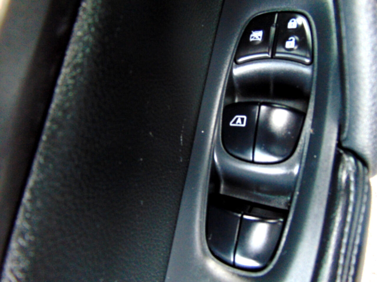 Nissan Rogue SV 2WD 2015