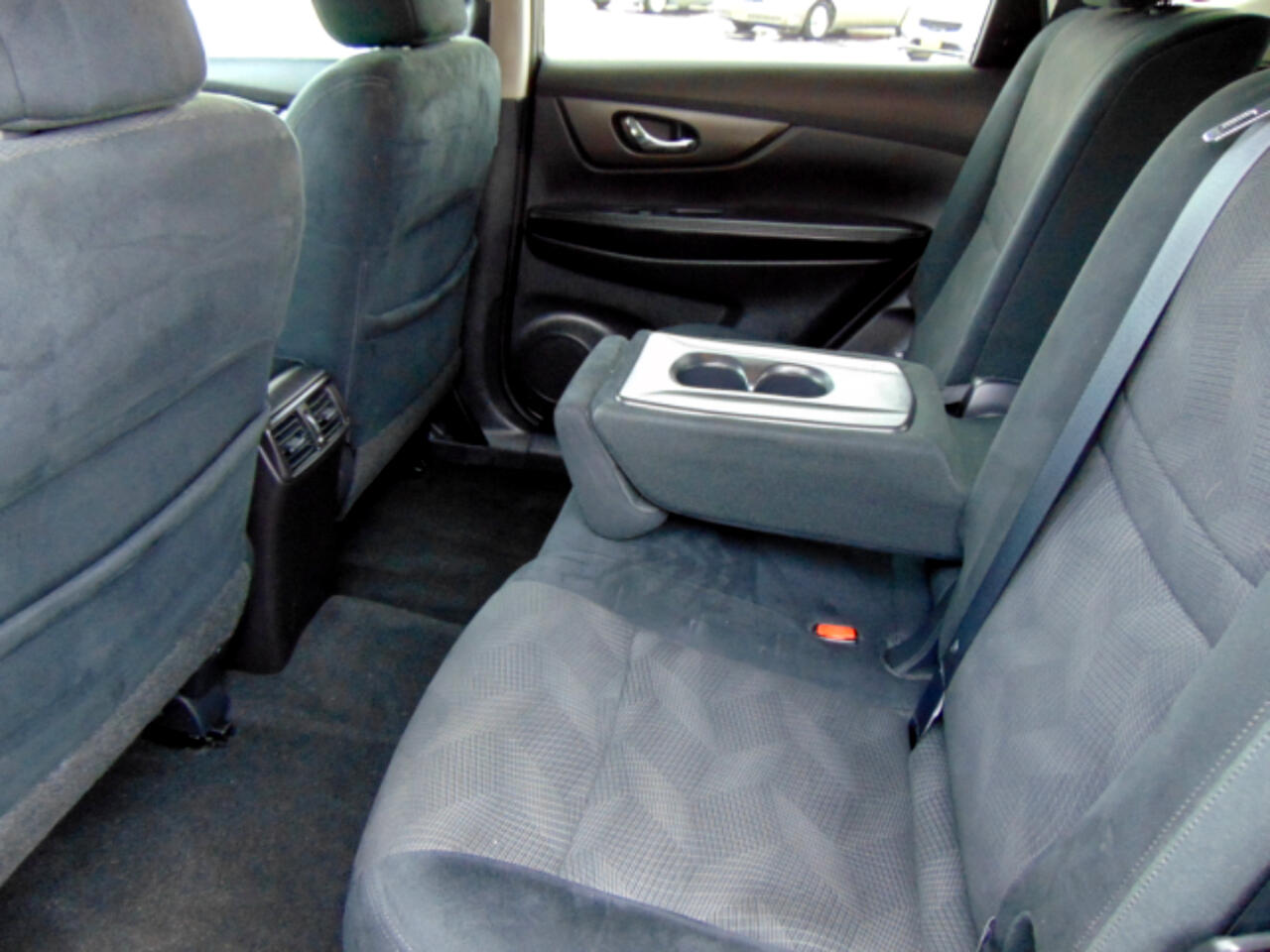 Nissan Rogue SV 2WD 2015