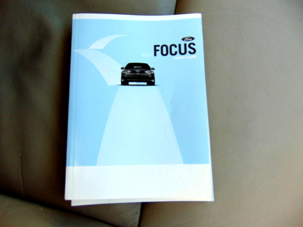 Ford Focus SEL Sedan 2010