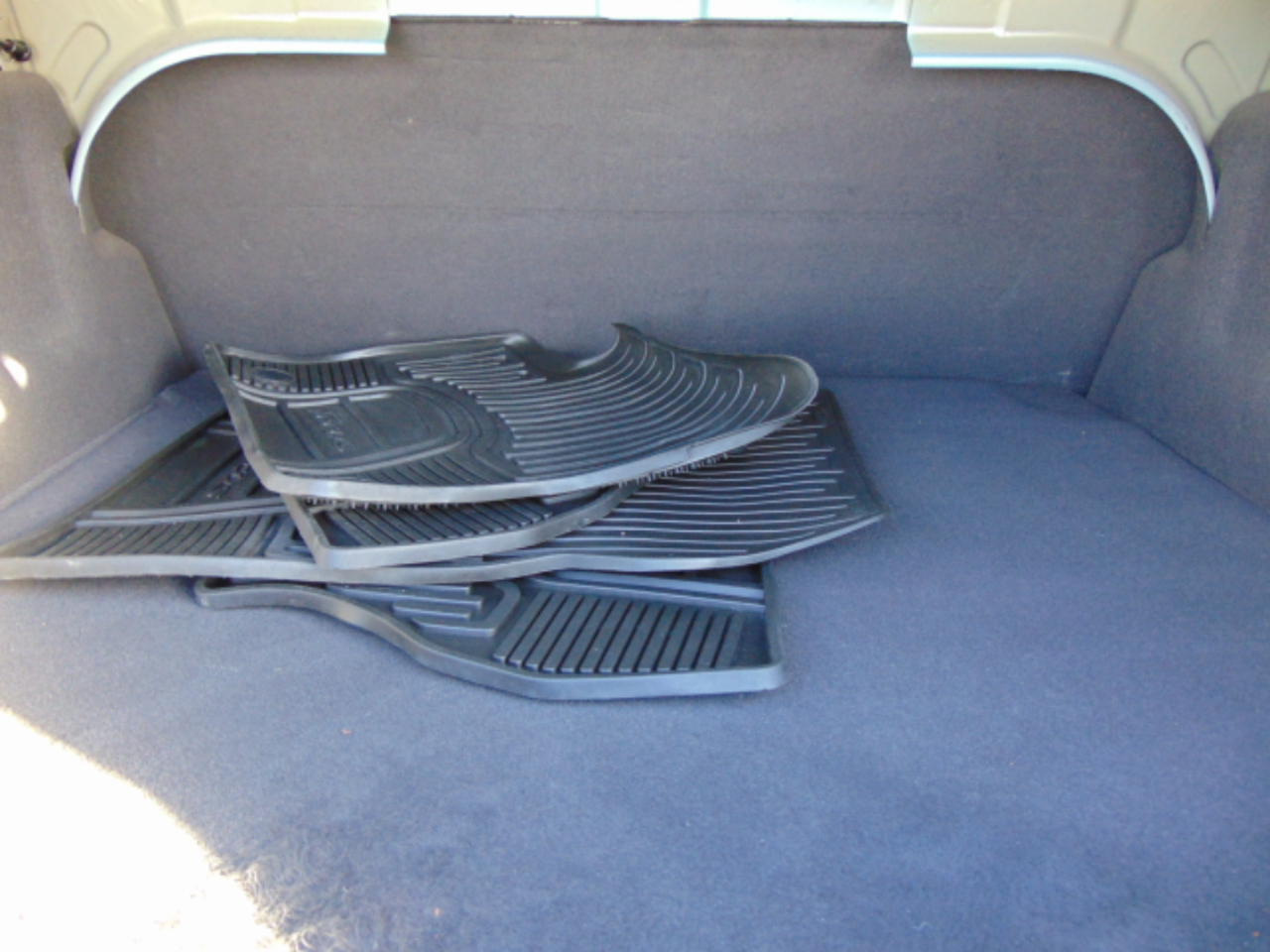 Ford Focus SE Sedan 2012