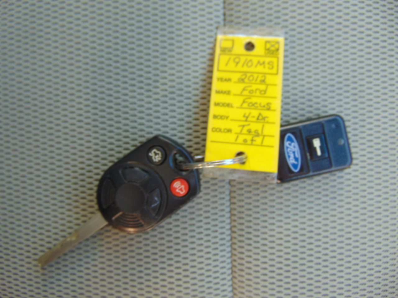 Ford Focus SE Sedan 2012