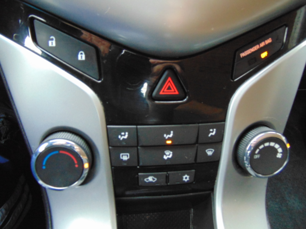 Chevrolet Cruze 1LT Auto 2013