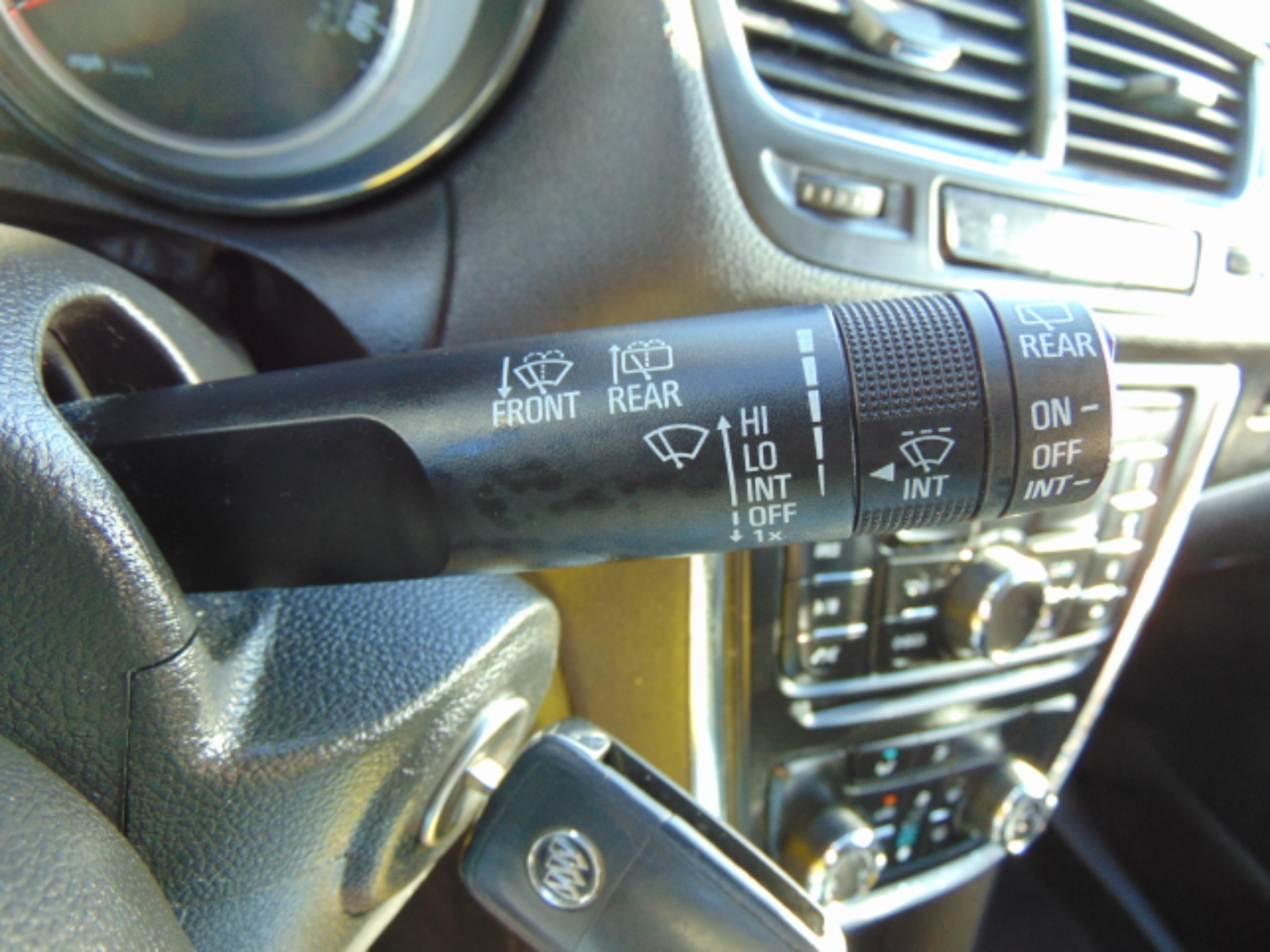 Buick Encore Convenience FWD 2016