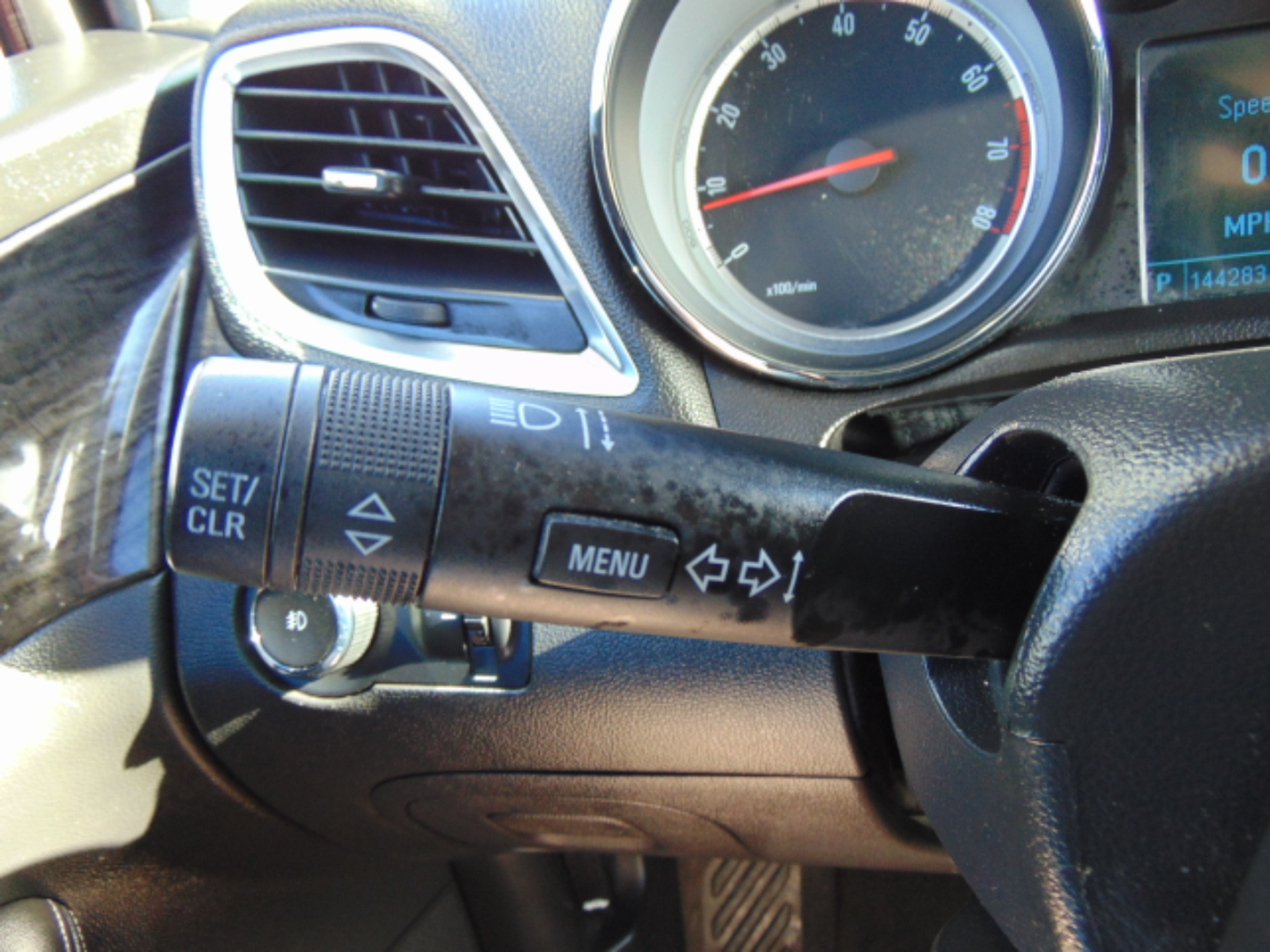 Buick Encore Convenience FWD 2016