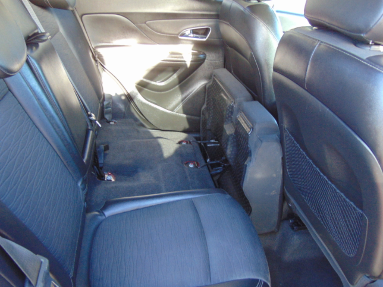 Buick Encore Convenience FWD 2016