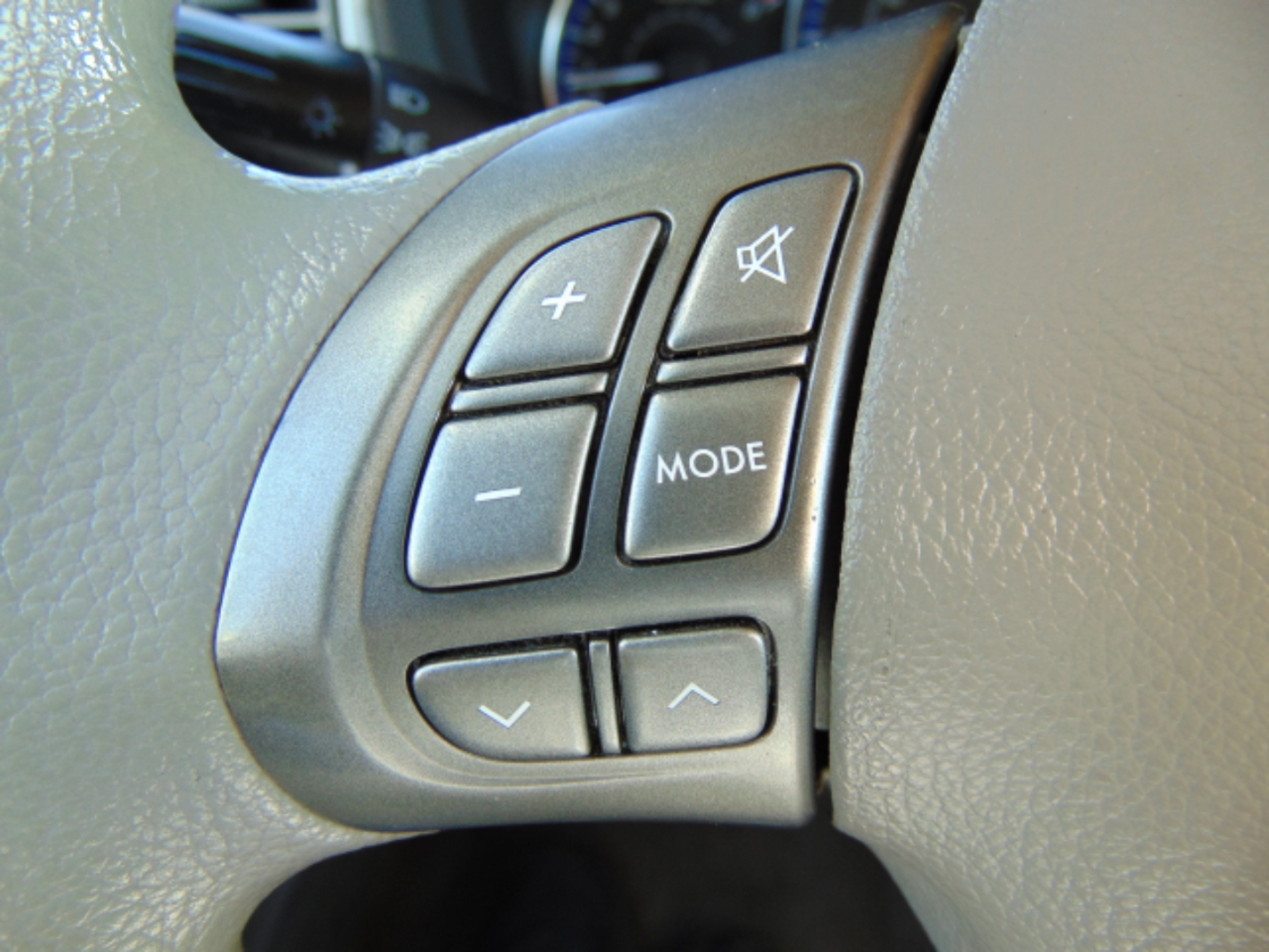 Subaru Forester 2.5X Premium 2010