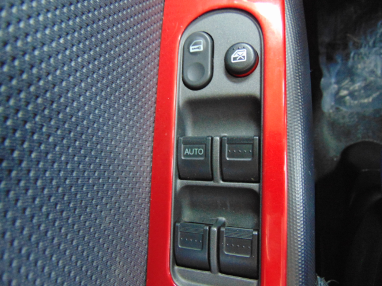 Honda Fit Sport 5-Speed AT 2007