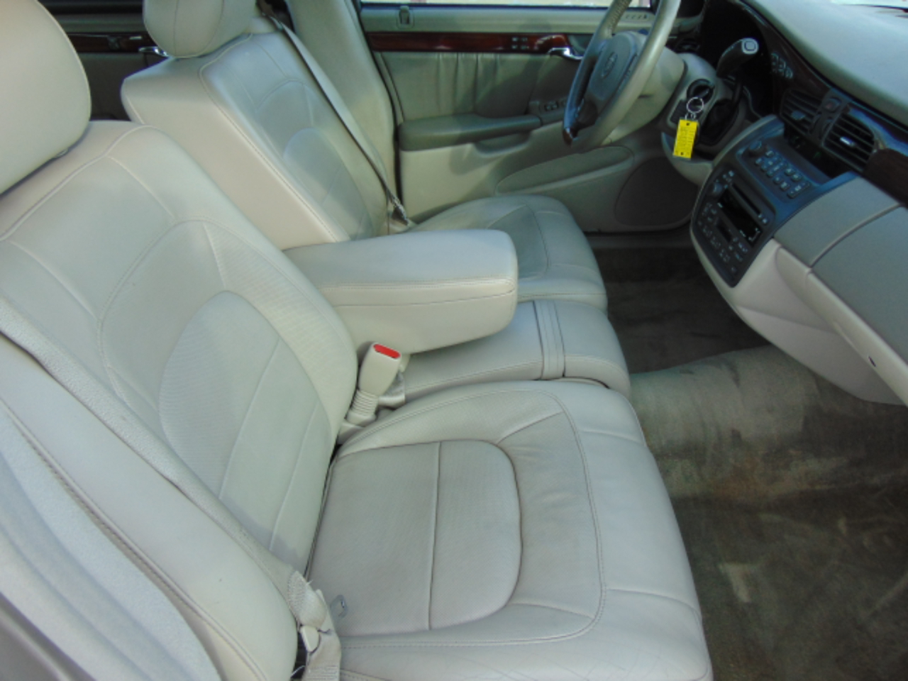 Cadillac DeVille DHS 2004