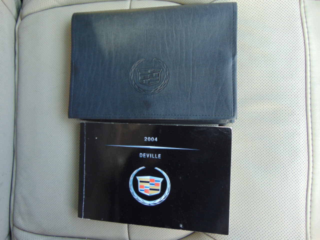 Cadillac DeVille DHS 2004