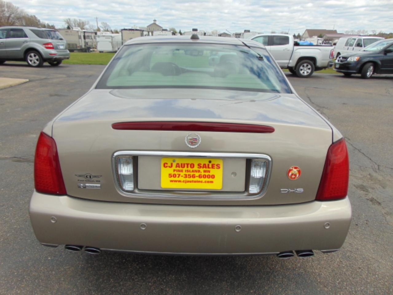 Cadillac DeVille DHS 2004