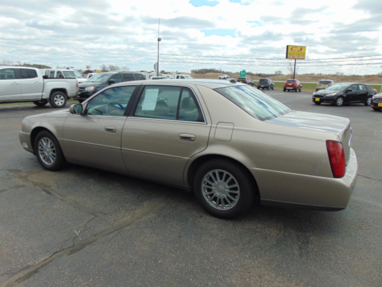 Cadillac DeVille DHS 2004