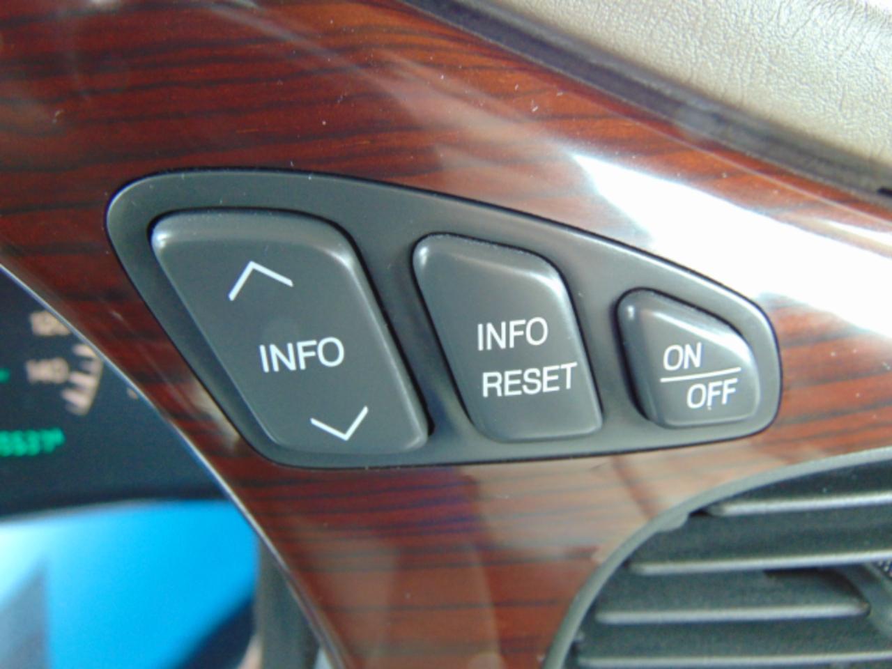 Cadillac DeVille DHS 2004