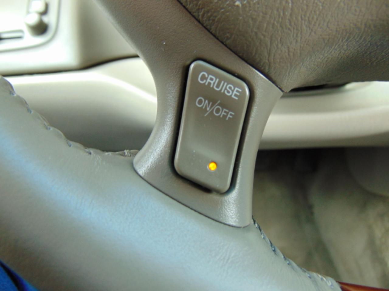 Cadillac DeVille DHS 2004