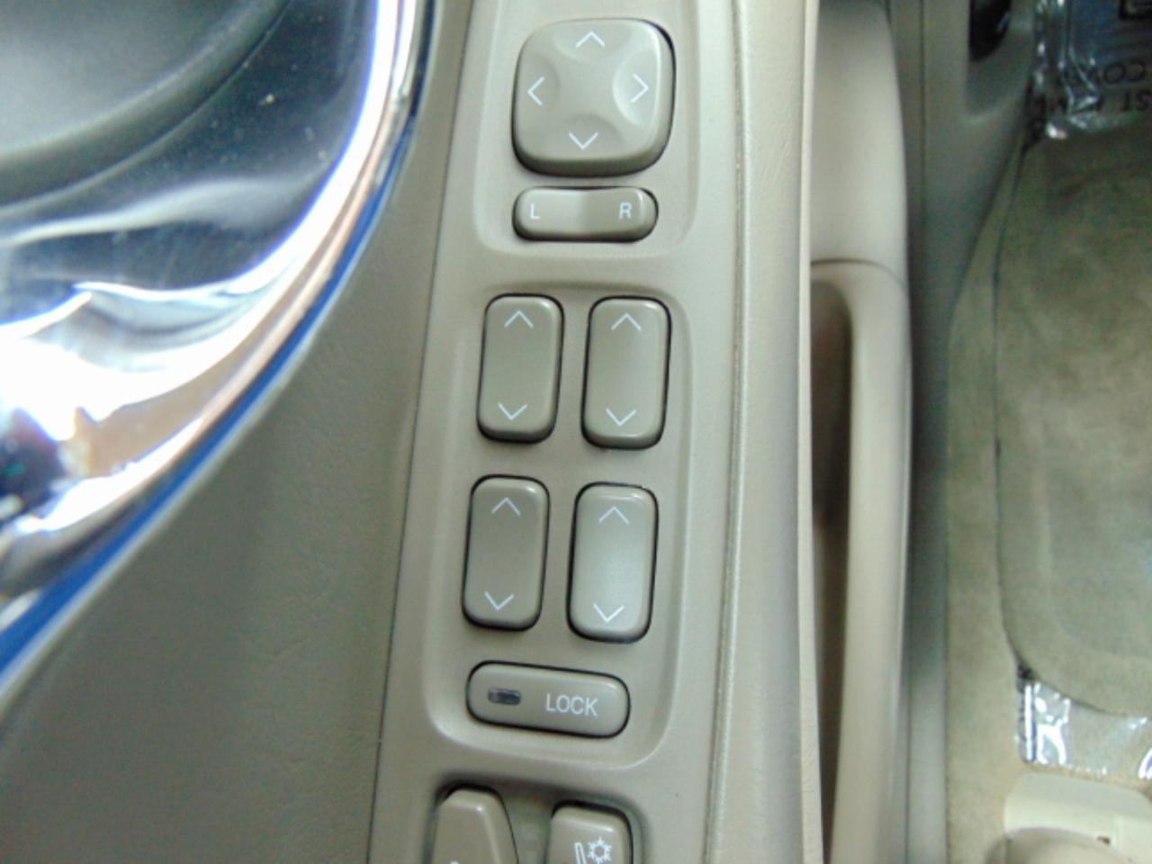 Cadillac DeVille DHS 2004