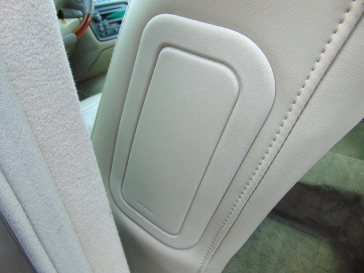 Cadillac DeVille DHS 2004