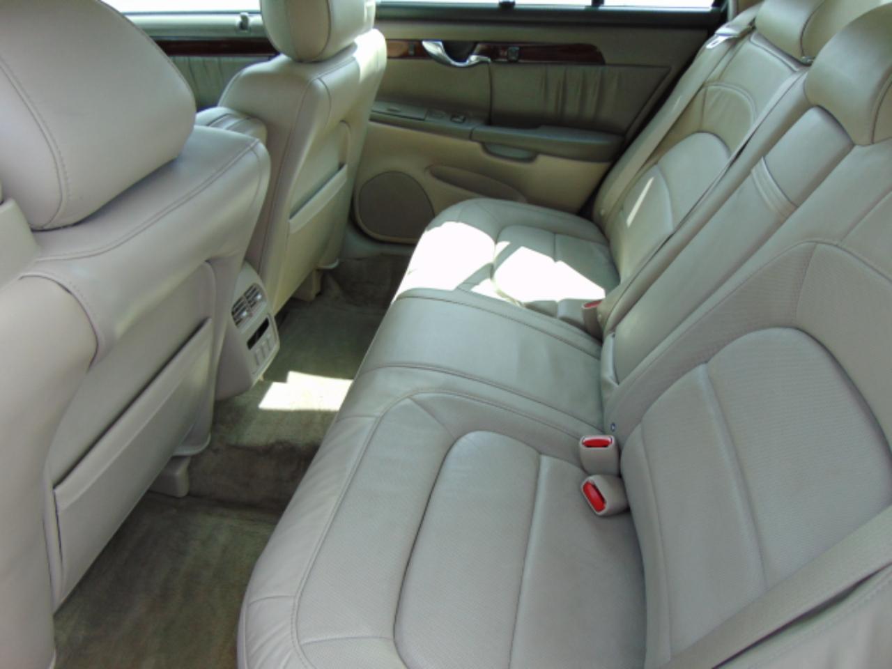 Cadillac DeVille DHS 2004