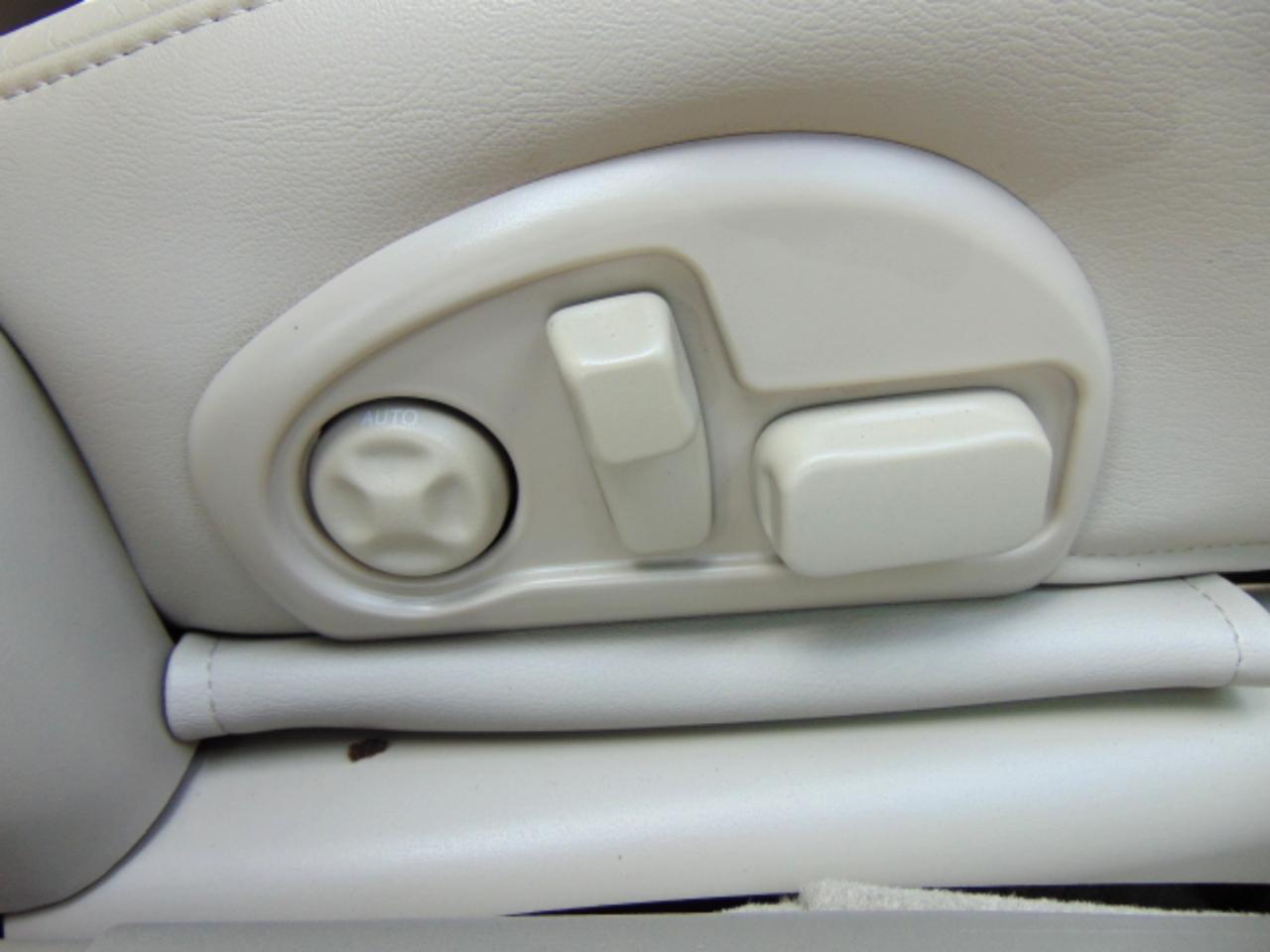 Cadillac DeVille DHS 2004