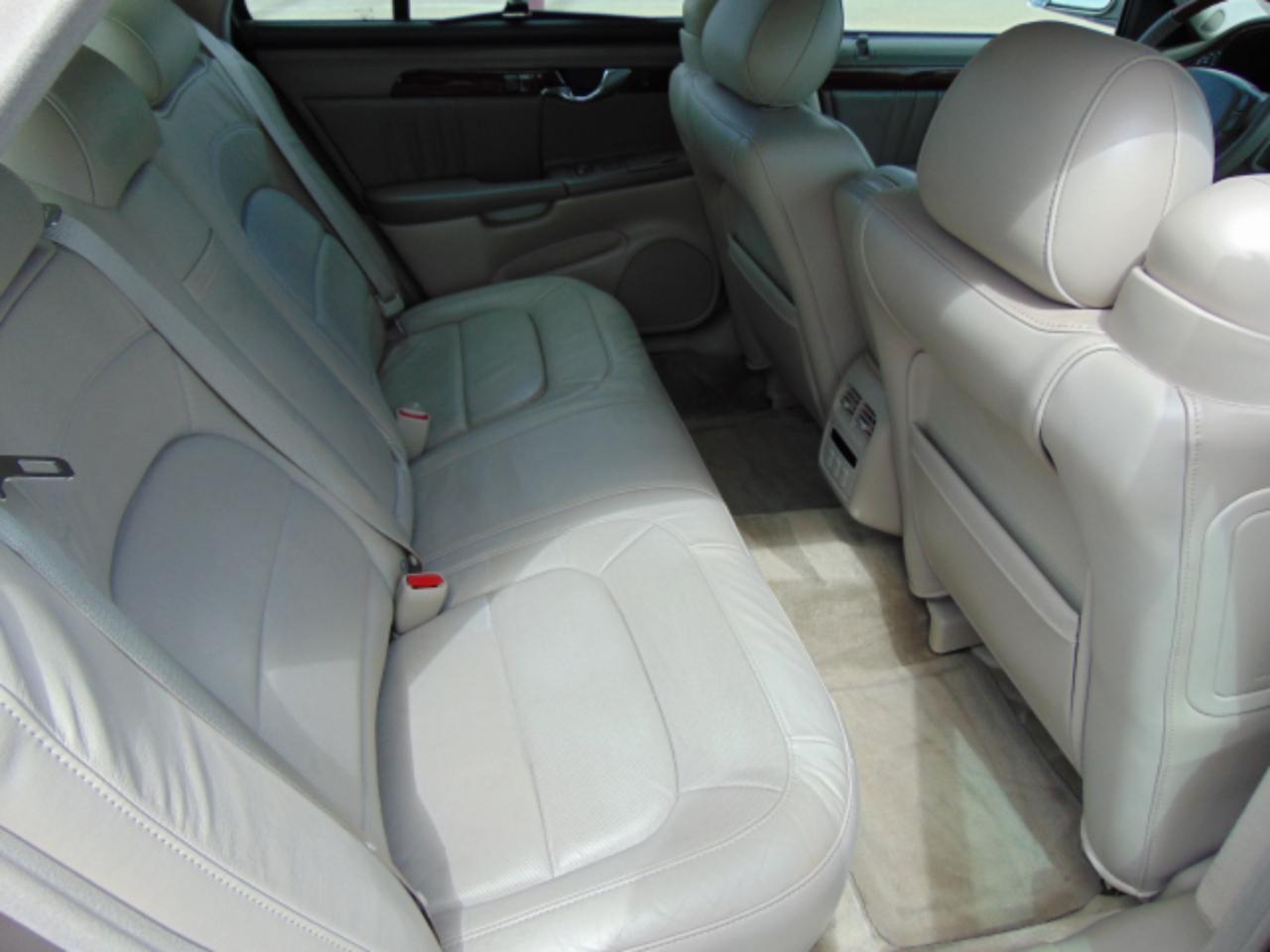 Cadillac DeVille DHS 2004