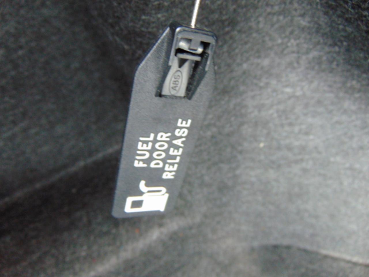 Cadillac DeVille DHS 2004