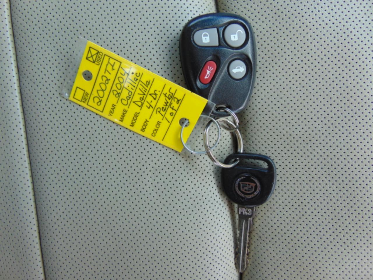 Cadillac DeVille DHS 2004