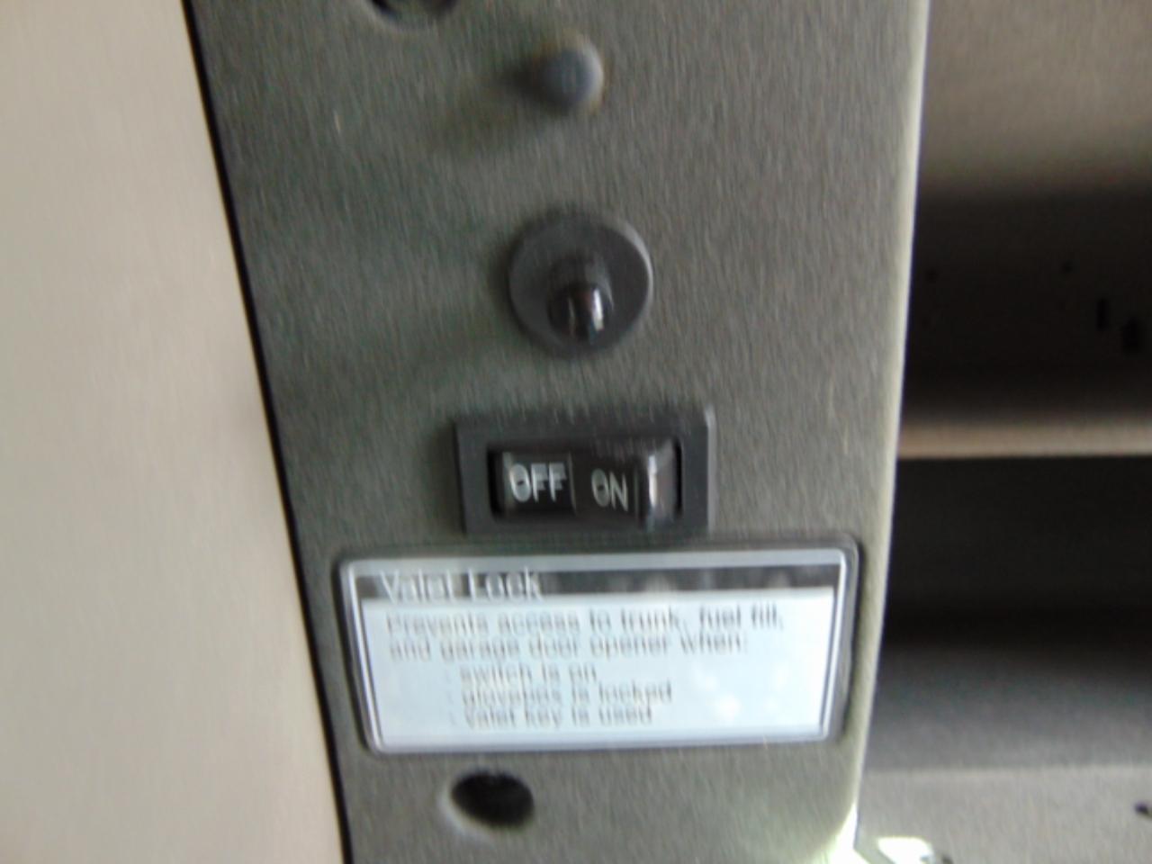 Cadillac DeVille DHS 2004